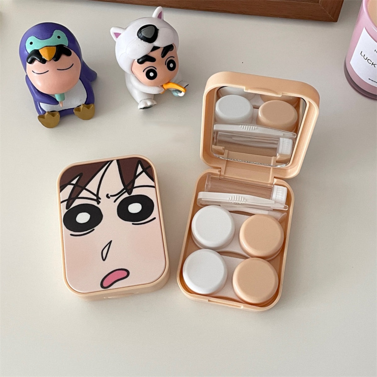 New Crayon Shin-chan Anime Fig - Manga Storage Box recension och pris
